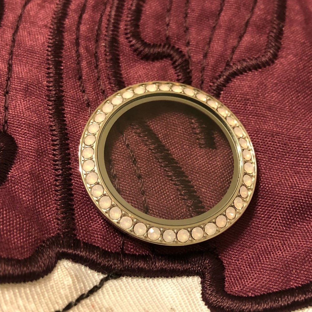 Origami owl locket face